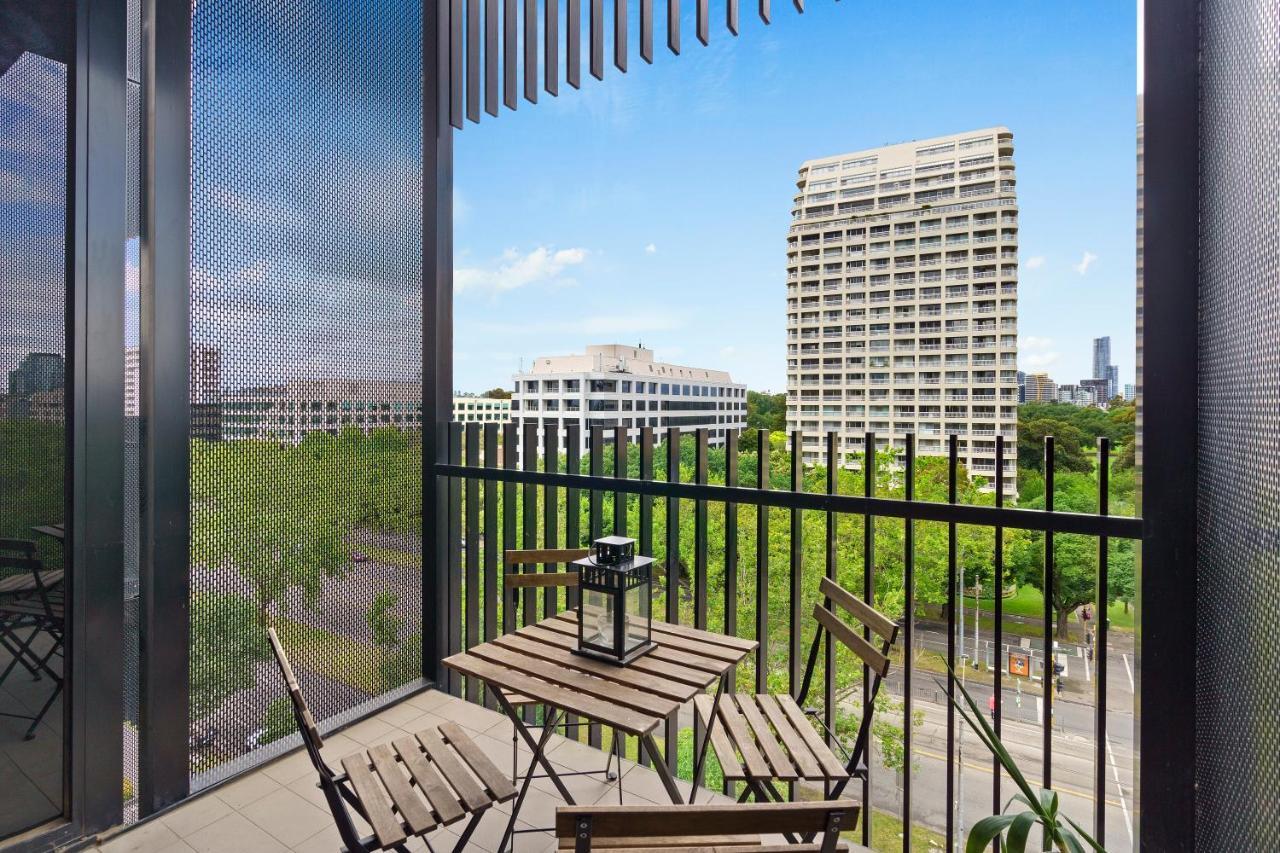 Complete Host Leopold Apartments Melbourne Exteriör bild