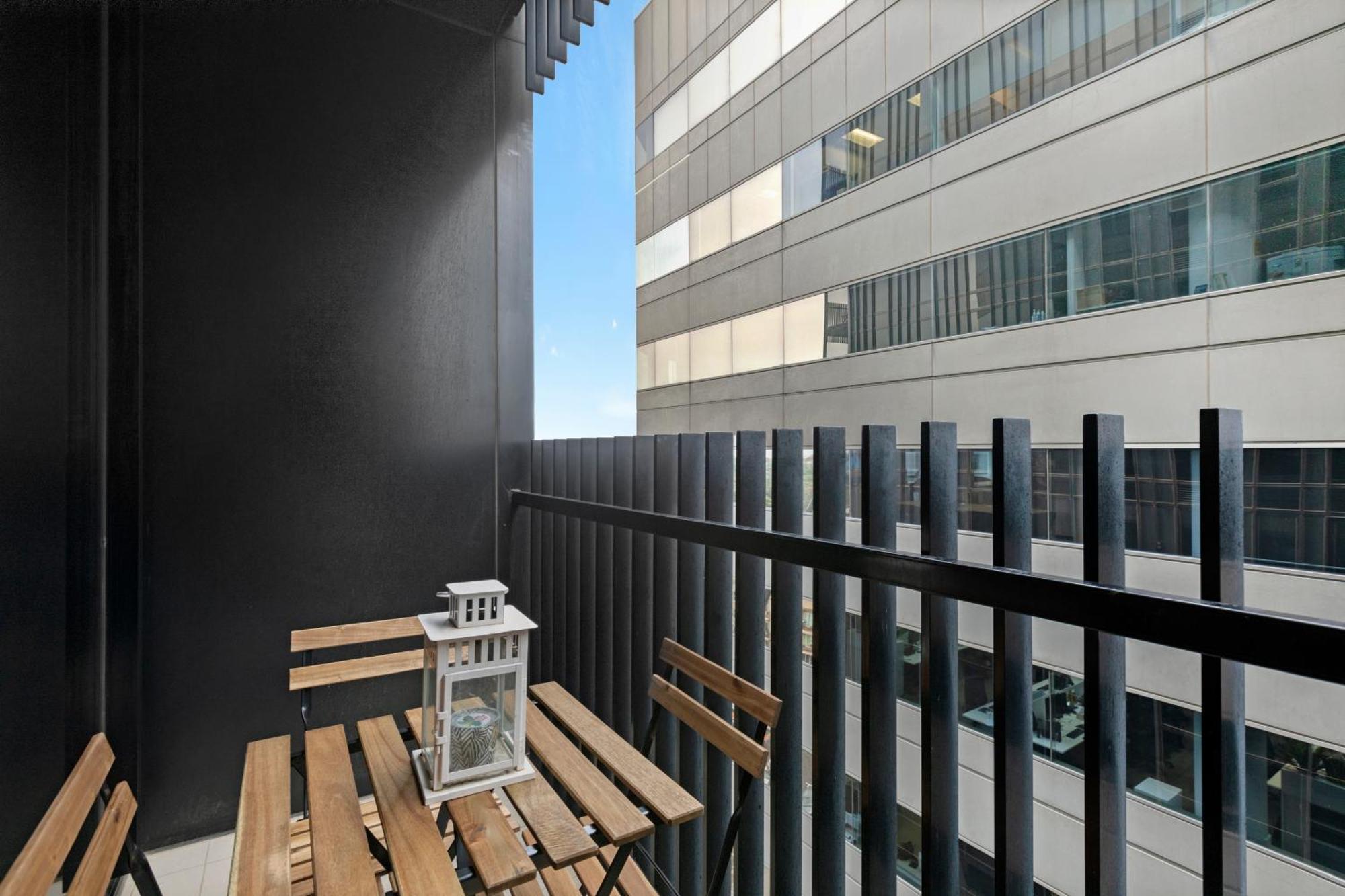 Complete Host Leopold Apartments Melbourne Rum bild